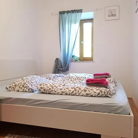 Lucia Apartment Lucija